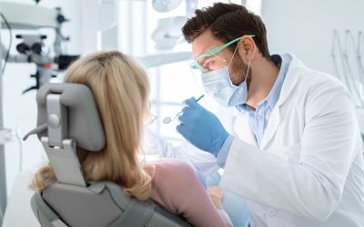 How to Choose the Right Dentist for Your Full Mouth Reconstruction?