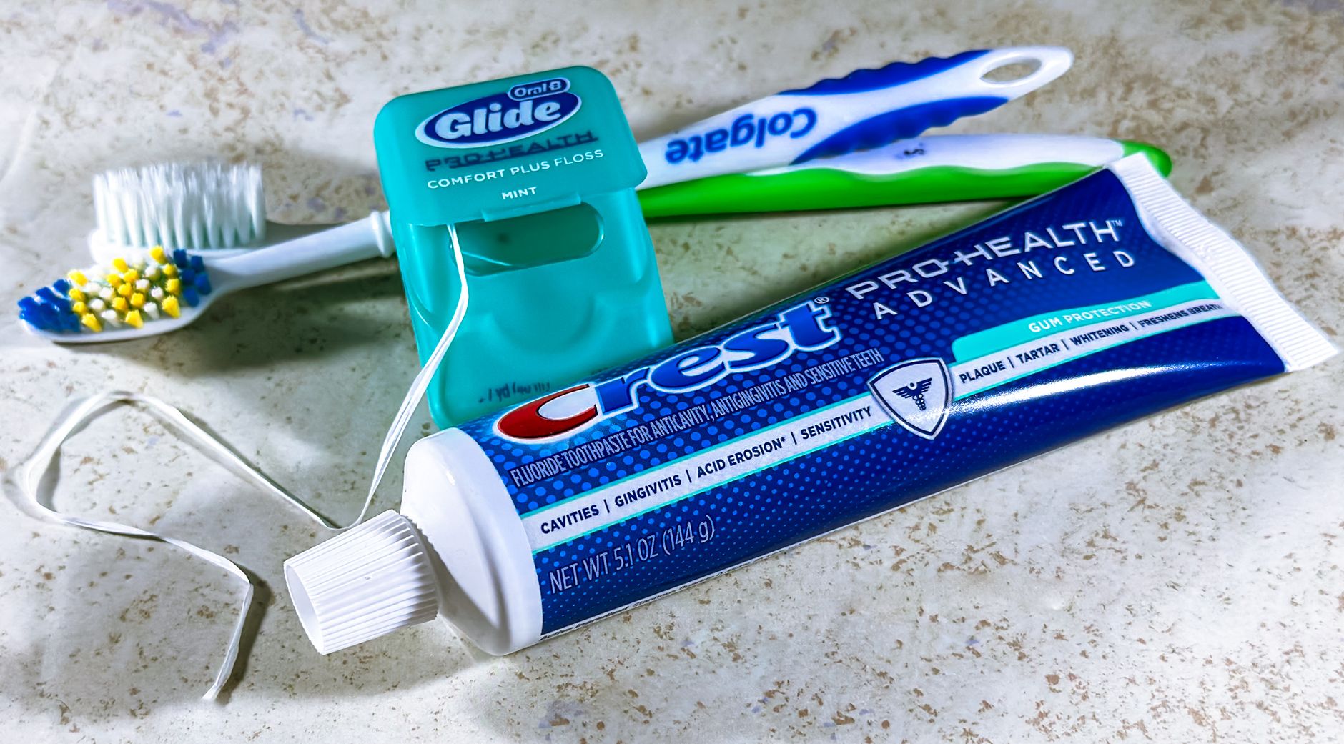 Effective DIY Remedies for Treating Gum Bleeding
