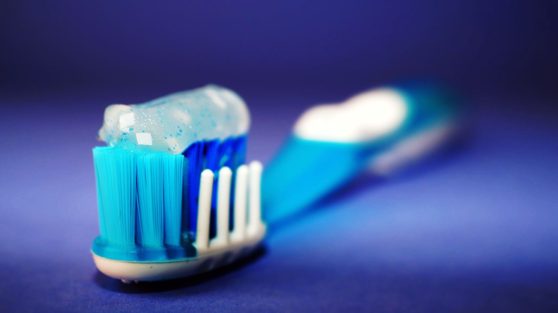 Choosing the Best Toothpaste for Sensitive Teeth: A Comprehensive Guide