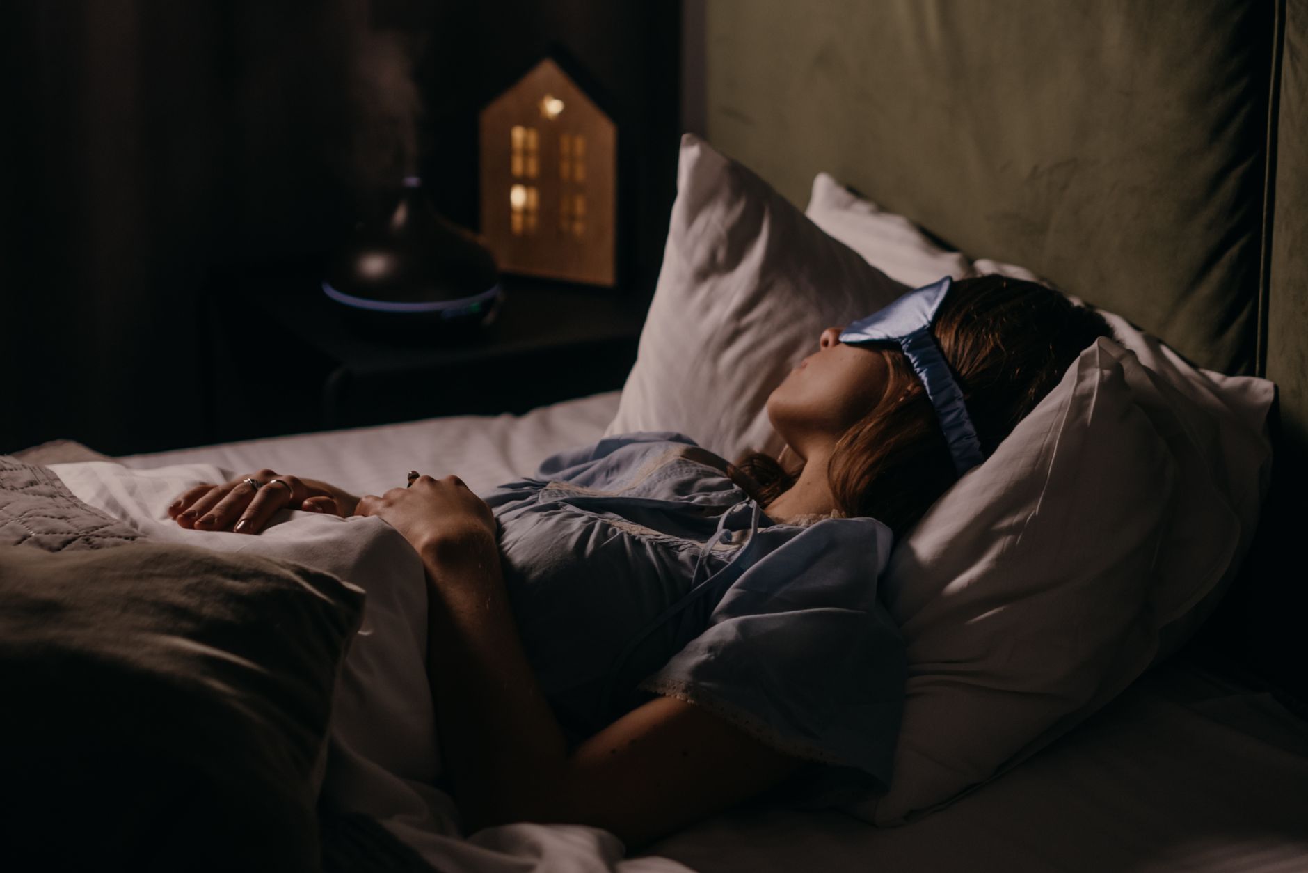 Professional Sleep Apnea Equipment: A Complete Guide to ResMed Gear and Maintenance